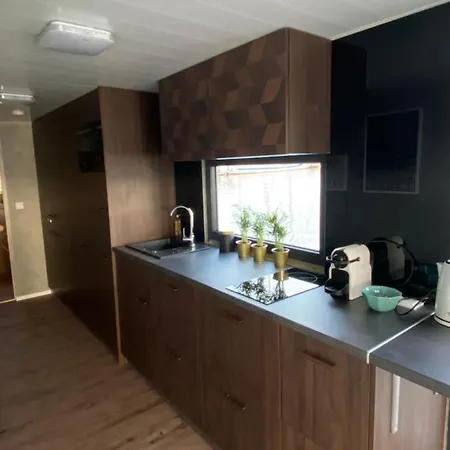 Houseboat Seafront Apartment Gdynia