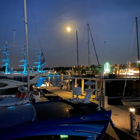 Houseboat Seafront Gdynia